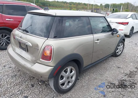 2009 Mini Cooper из США, поврежденный, VIN WMWMF33529TW77634